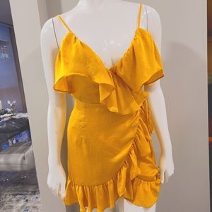 Tobi yellow wrap dress Size XS
